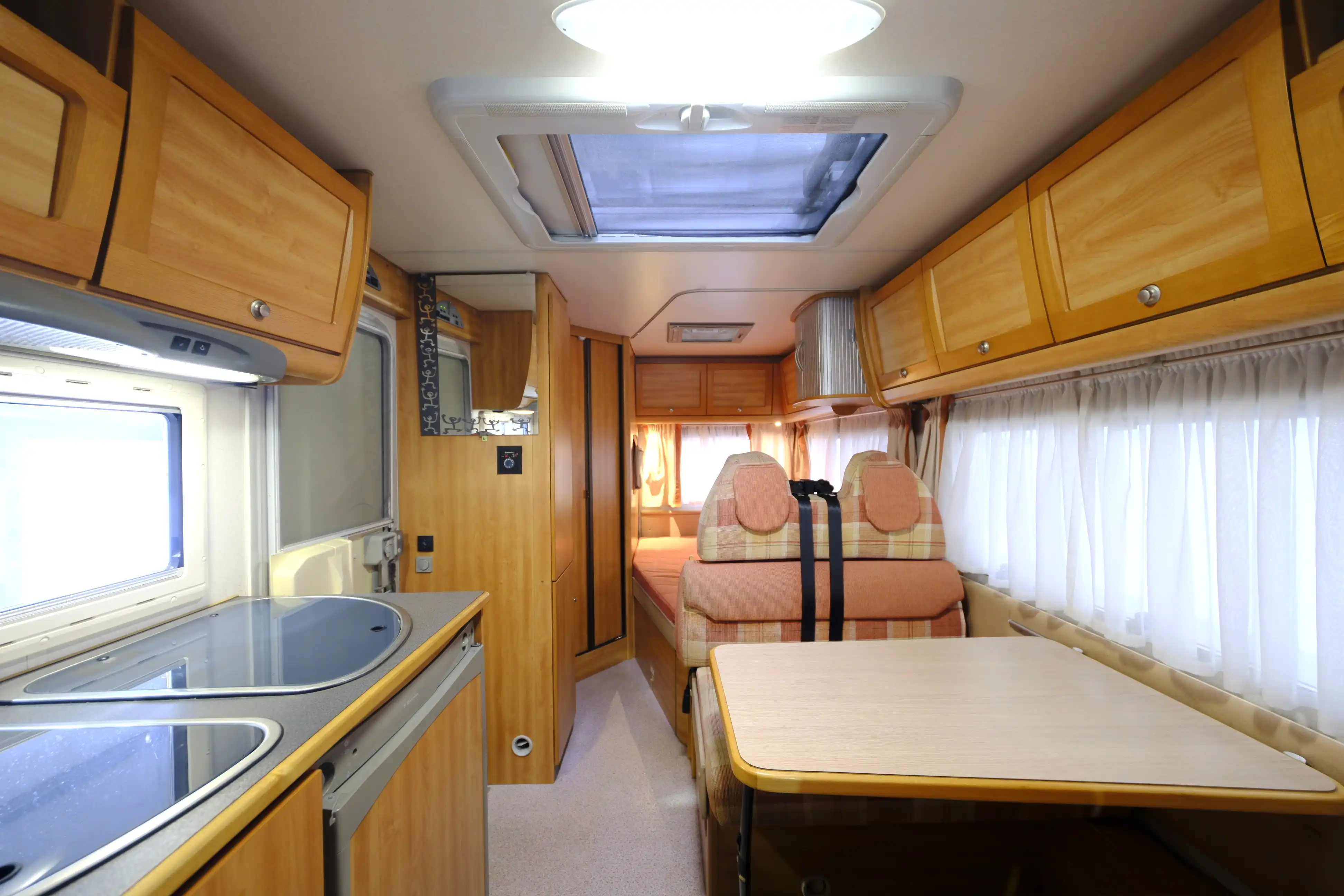 KNAUS Sun Traveller TI 600 MF - Ansicht 8